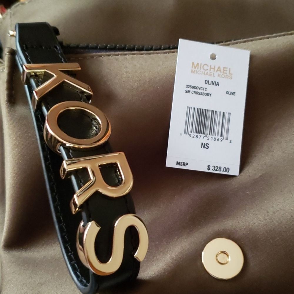 ❌SOLD❌ Michael Kors Olivia Crossbody - Picture 8 of 8